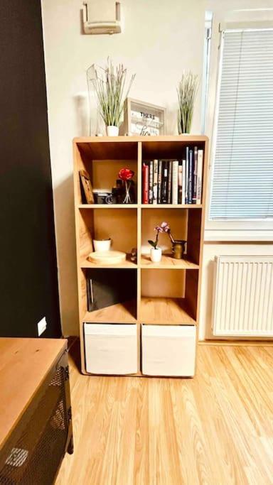 Moderny Apartman S Parkovanim Bratysława Zewnętrze zdjęcie